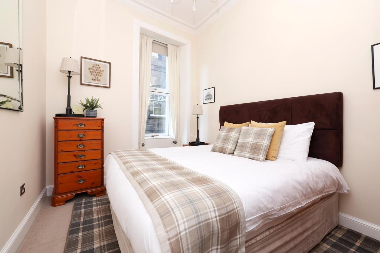 Joivy Fantastic New Town Flat With Shared Garden * Edinburgh