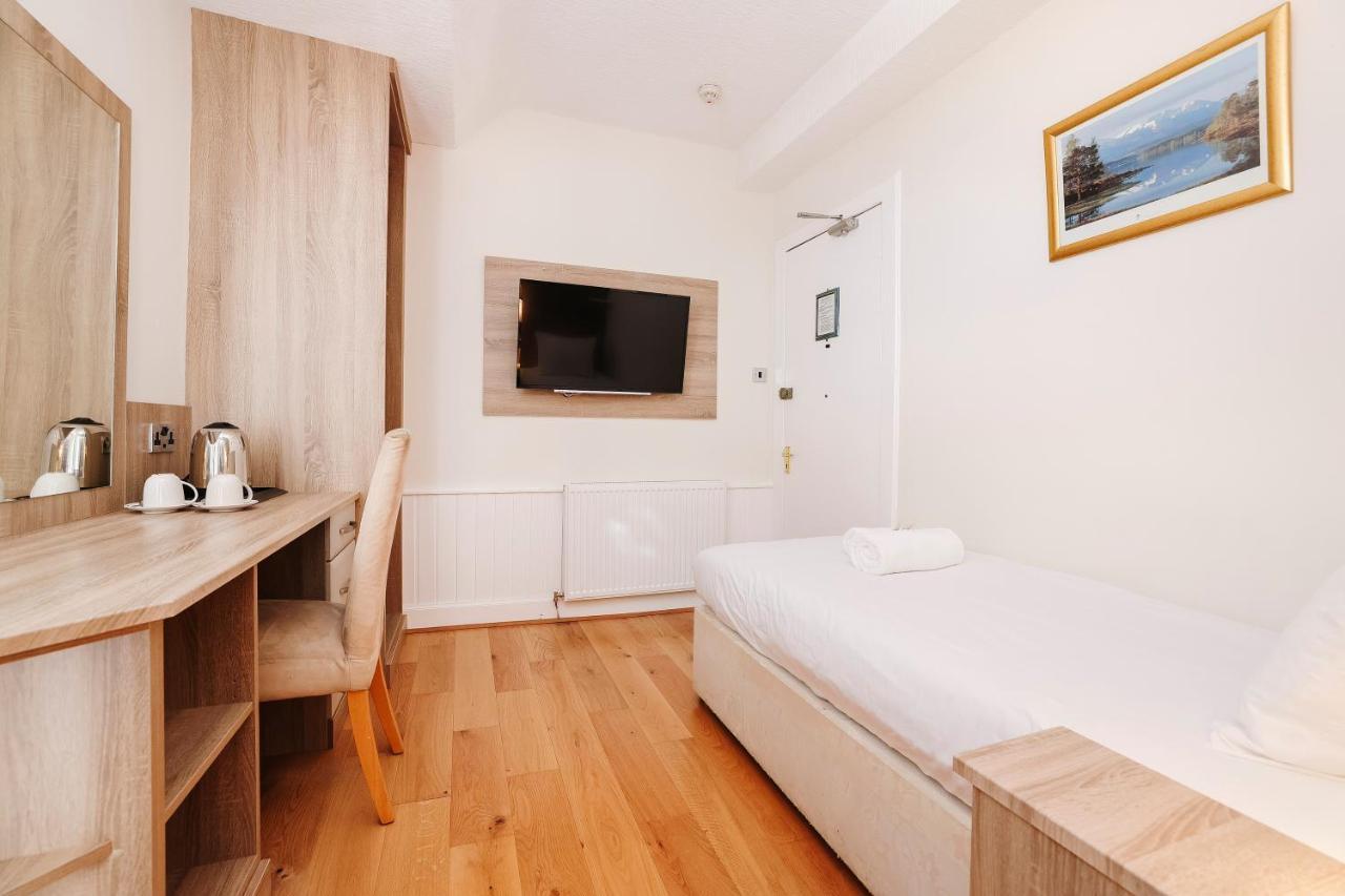 Castle Street 3* Edinburgh
