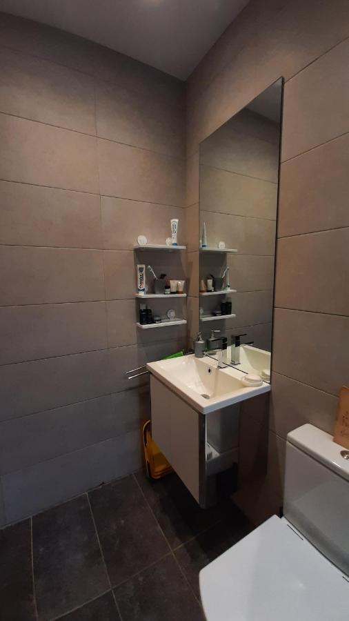 Lele's Flat - 15 Minutes To Airport & Centre *