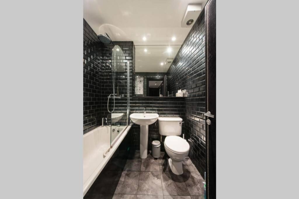 Apartment Royal Mile & Arthur's Seat Apt With Private Parking EDI