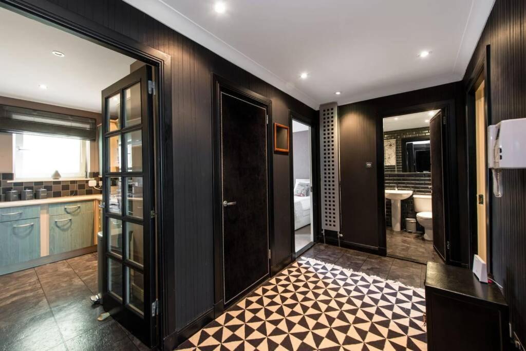 Royal Mile & Arthur's Seat Apt With Private Parking *