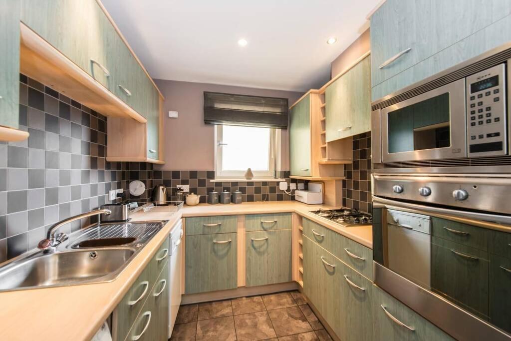 Apartment Royal Mile & Arthur's Seat Apt With Private Parking EDI