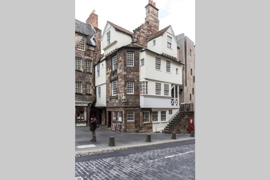 Apartment Royal Mile & Arthur's Seat Apt With Private Parking *