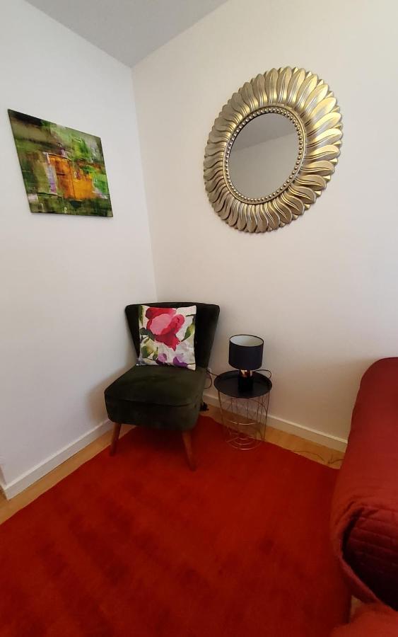 Sleeps 6 On Separate Beds, 4 Smart Tvs, Netflix *