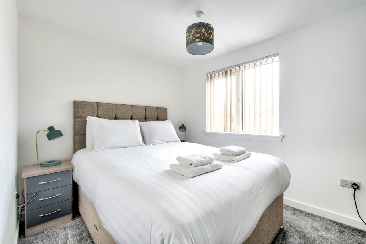 Holiday home Guestready - Serene 2br W Yard & Parking - Sleeps Up To 6 *
