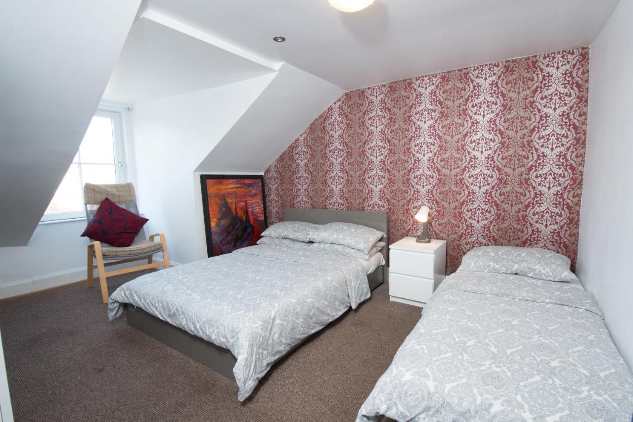 7 Bedroom Townhouse Edinburgh