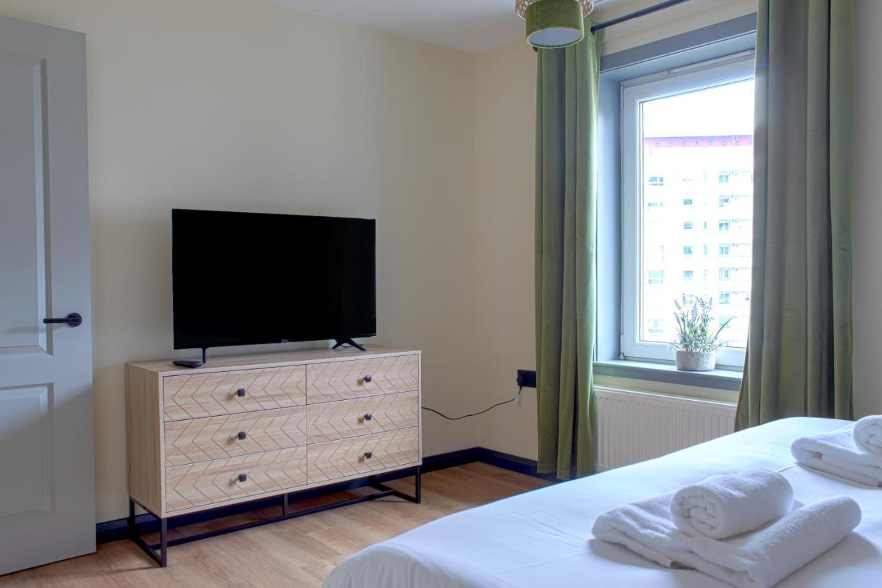 Holyrood New Apartment *