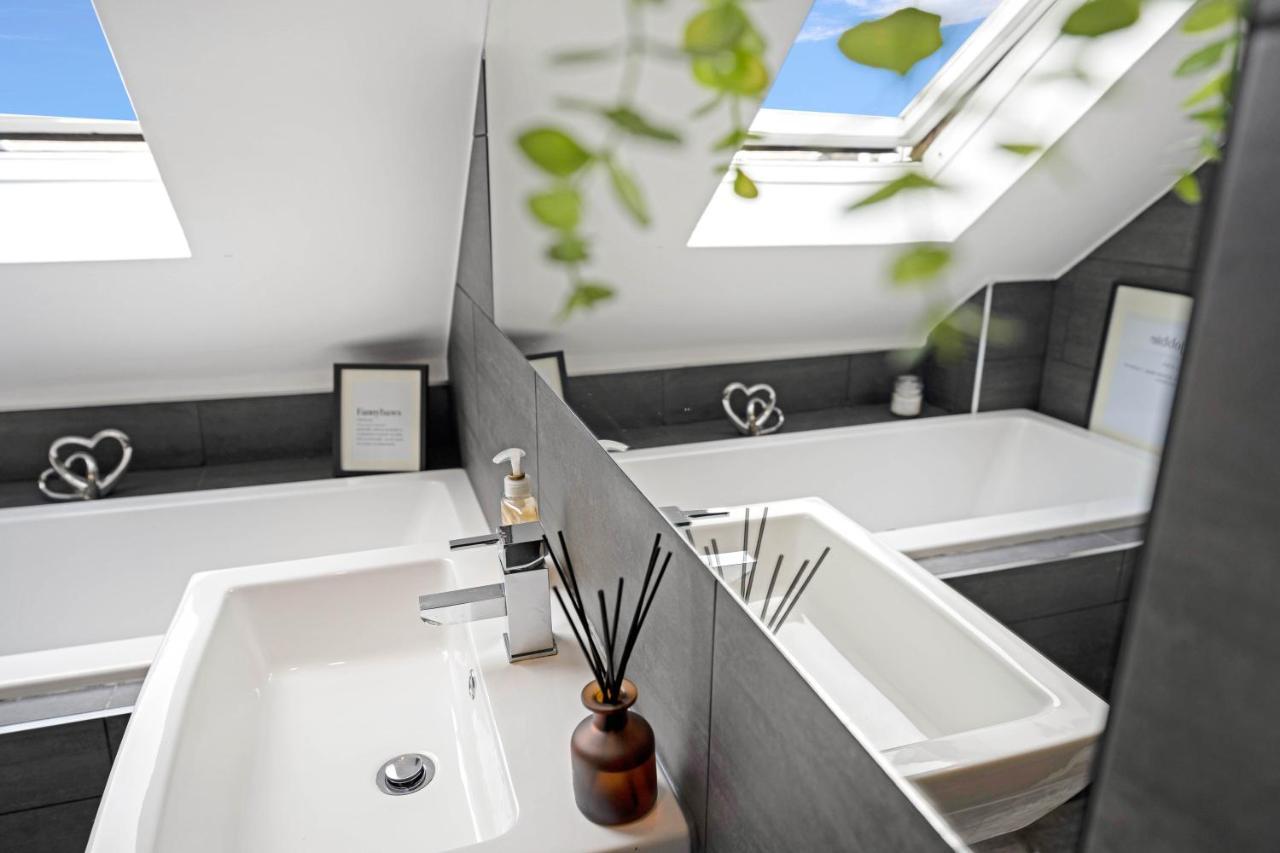Stunning City Centre Town House City Centre *
