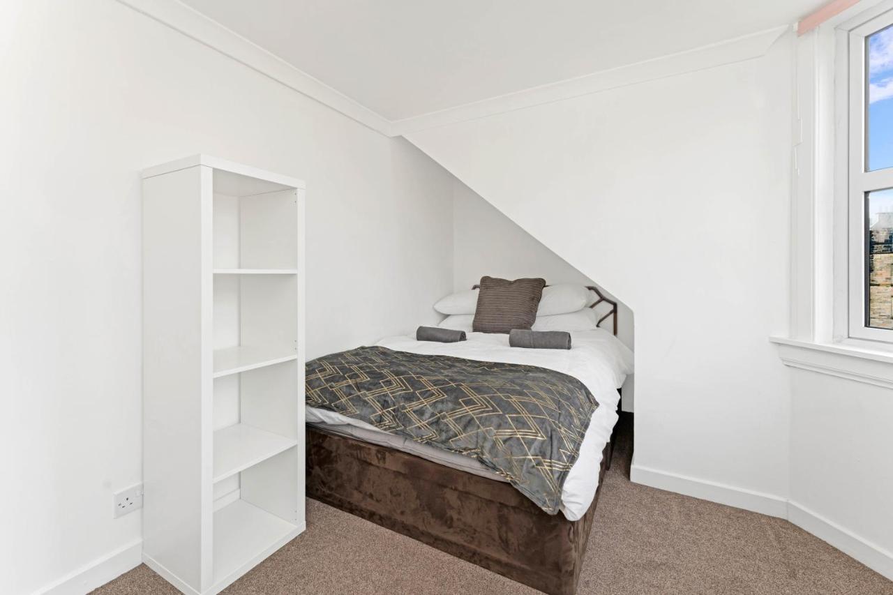 Stunning City Centre Town House City Centre Holiday home Edinburgh