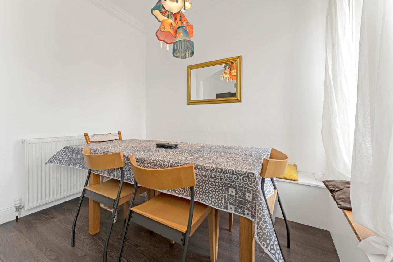 Stunning City Centre Town House City Centre Edinburgh