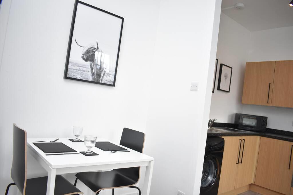 Modern & Bright 1 Bed For 4 Close To Centre! Apartment Edinburgh