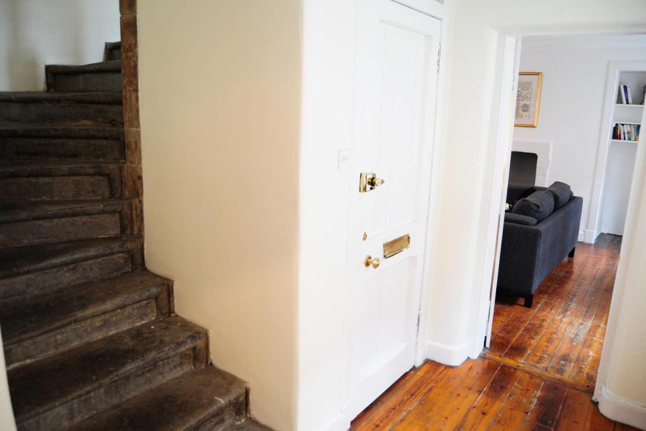 Apartment Beautiful Bohemian 2br Flat In The Cowgate Edinburgh