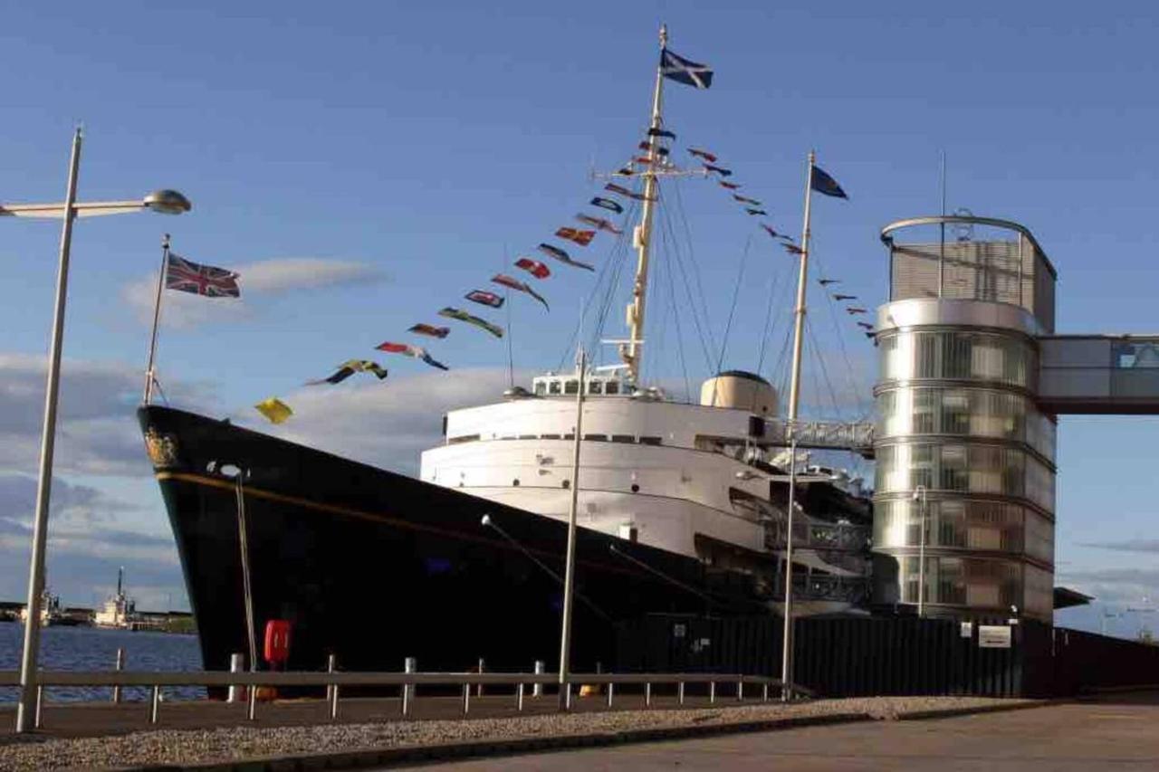 Luxapartment - Port Of Leith - Secure Parking Apartment *