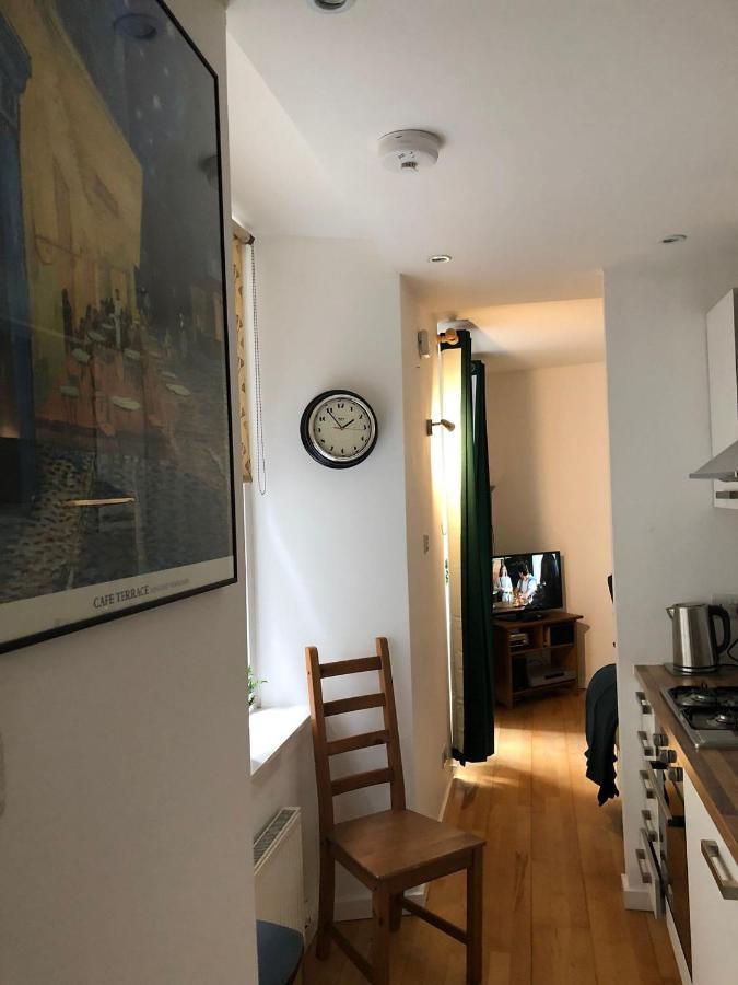 The Edmonstone's * Edinburgh