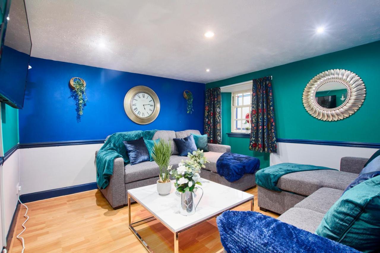 The Stunning Duplex Sleeps 8