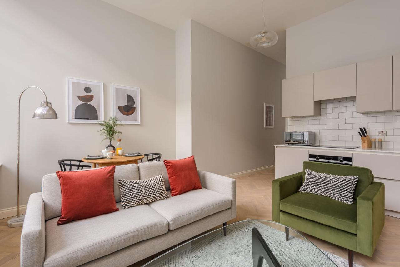 Museum Apartment Edinburgh