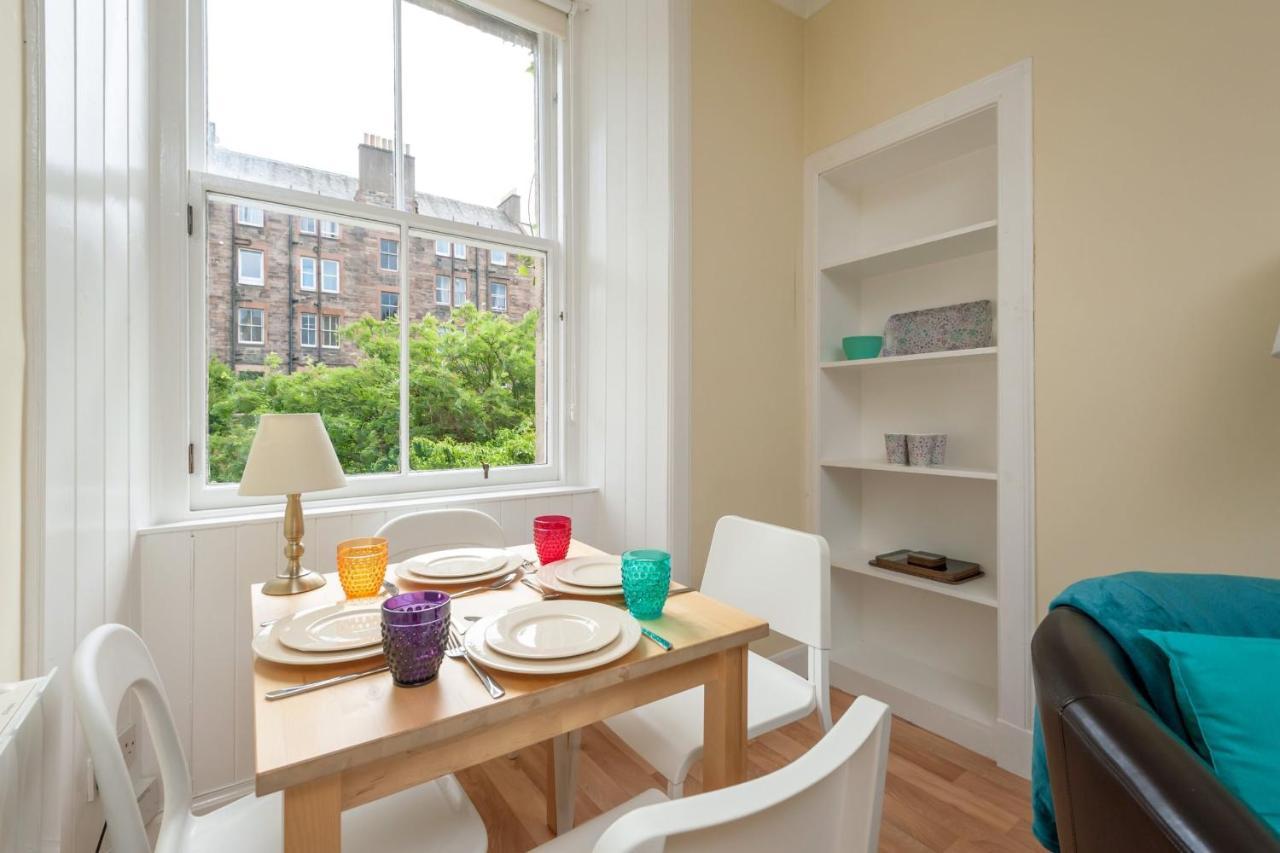 Cosy 1 Bedroom Flat With View Of Union Canal Apartment Edinburgh