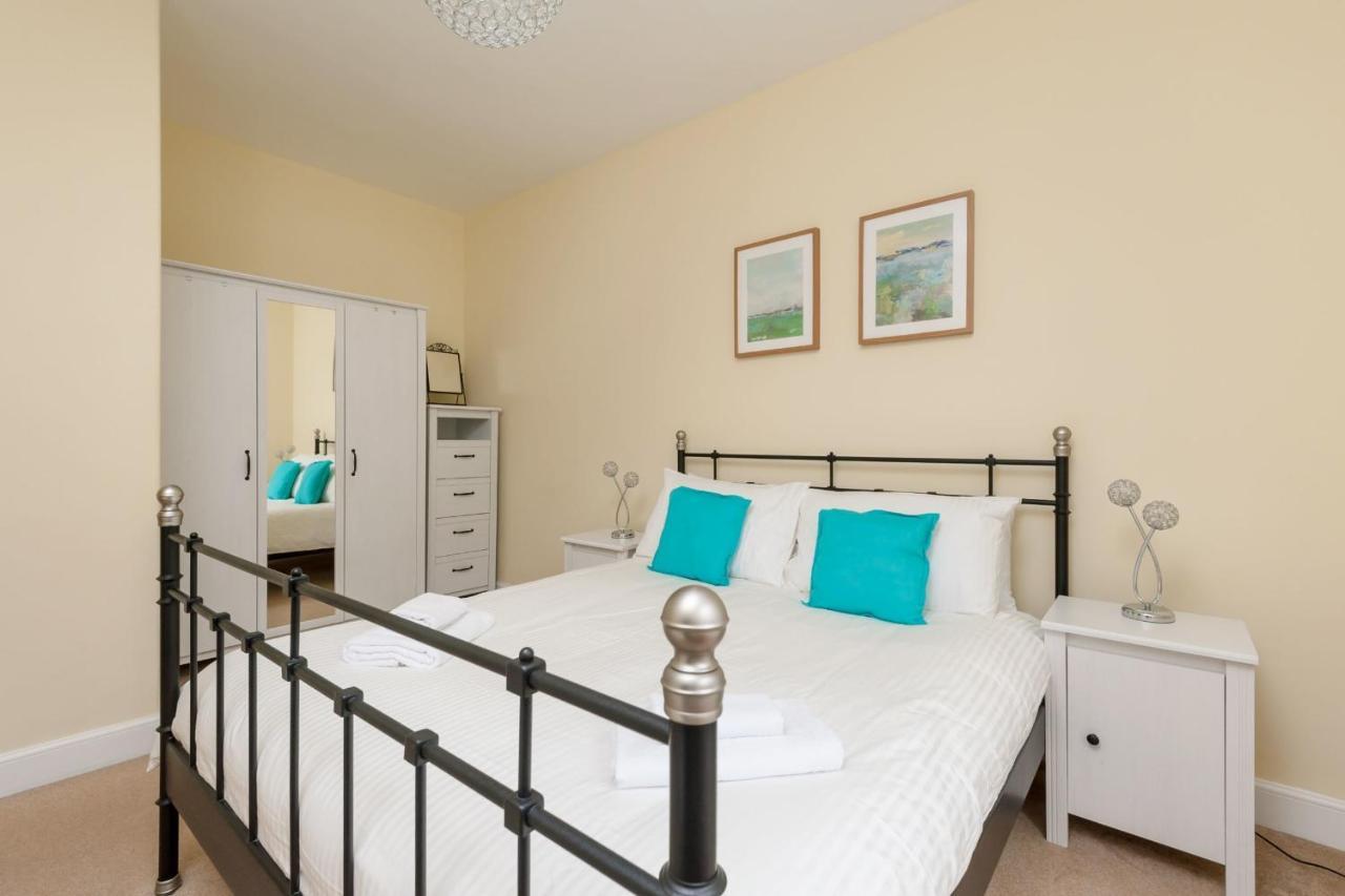Cosy 1 Bedroom Flat With View Of Union Canal Apartment