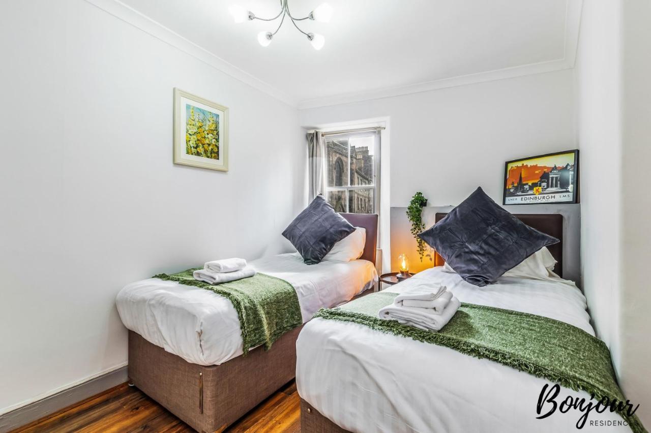 Royal Mile 3br-2ba, 1 Min To Castle - Free Parking & Zip Link Beds By Bonjour Residences Apartment
