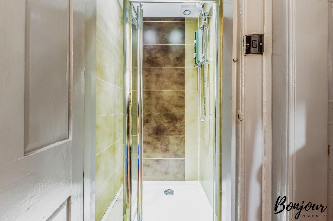 Apartment Royal Mile 3br-2ba, 1 Min To Castle - Free Parking & Zip Link Beds By Bonjour Residences EDI