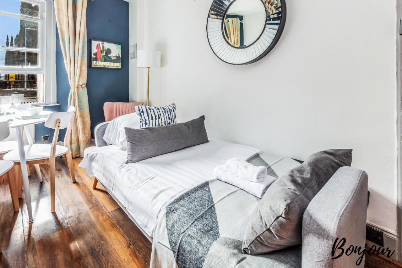 Royal Mile 3br-2ba, 1 Min To Castle - Free Parking & Zip Link Beds By Bonjour Residences * EDI