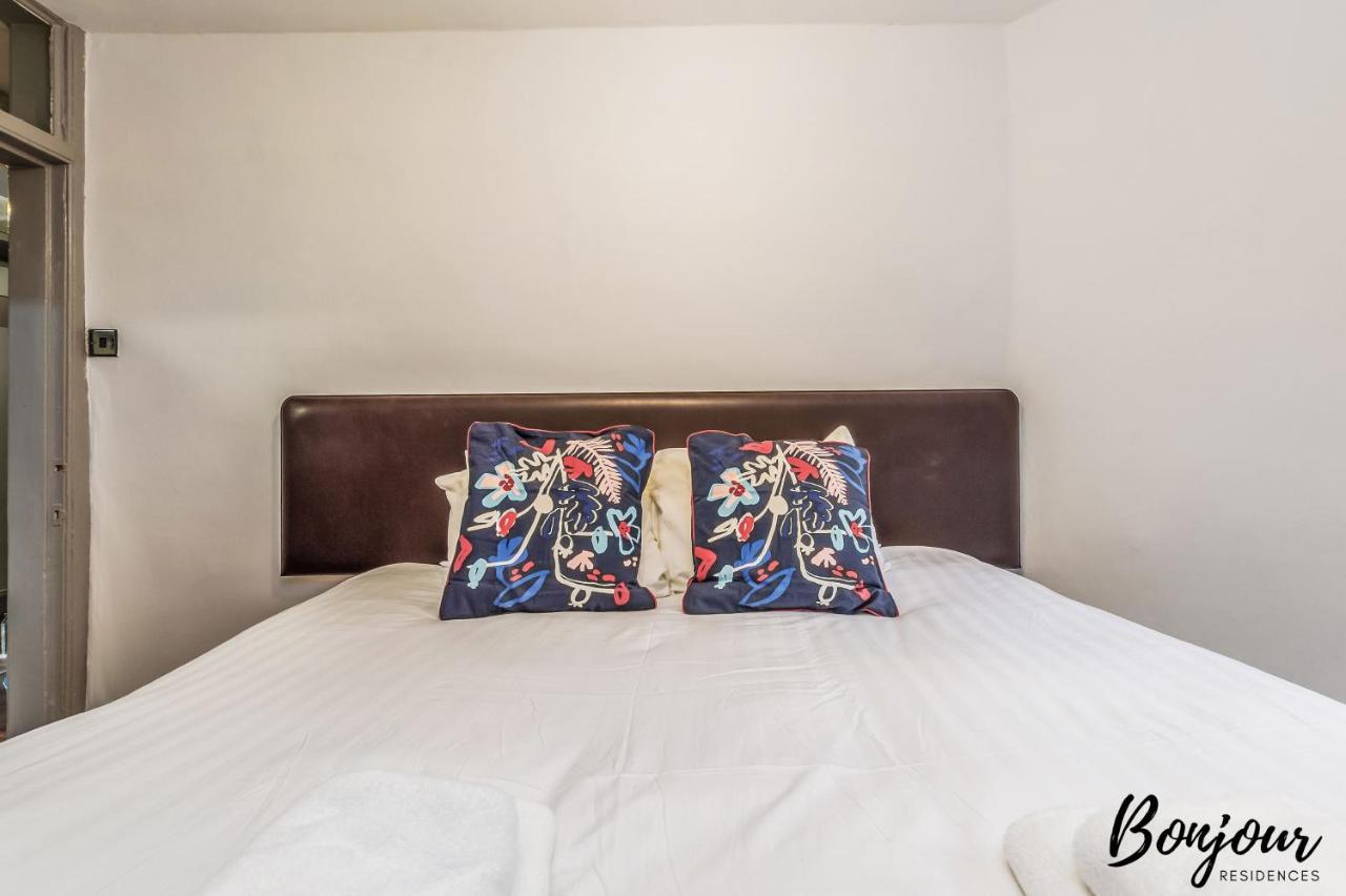 Royal Mile 3br-2ba, 1 Min To Castle - Free Parking & Zip Link Beds By Bonjour Residences EDI