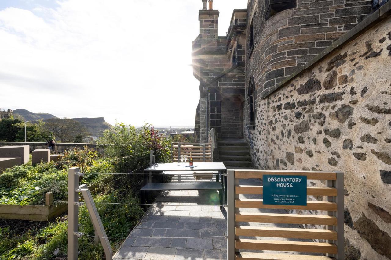 Joivy Observatory House & *