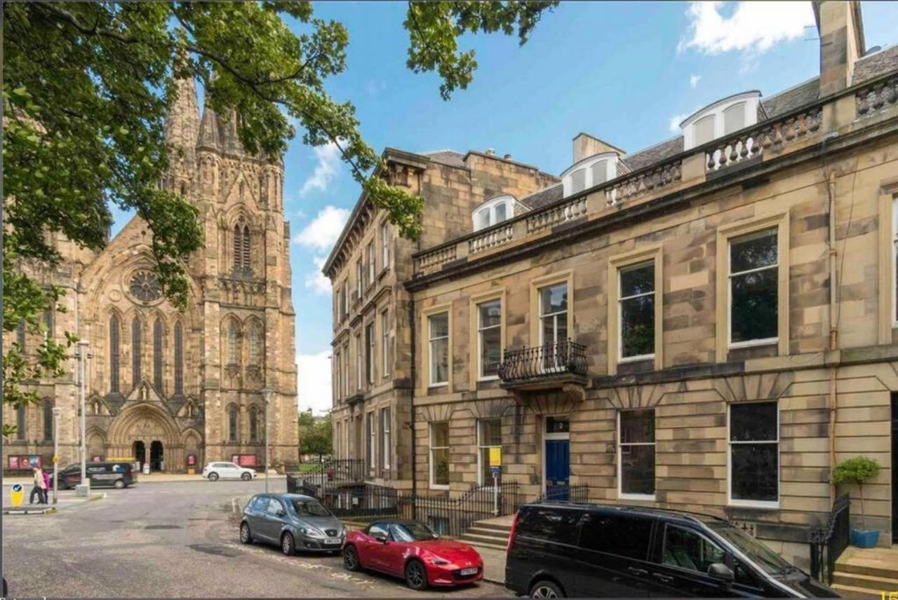 Quirky, West End, House