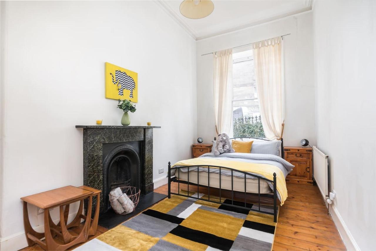 Pass The Keys Chic & Spacious Georgian Apt In Centre - Pets Friendly And Free Parking Edinburgh