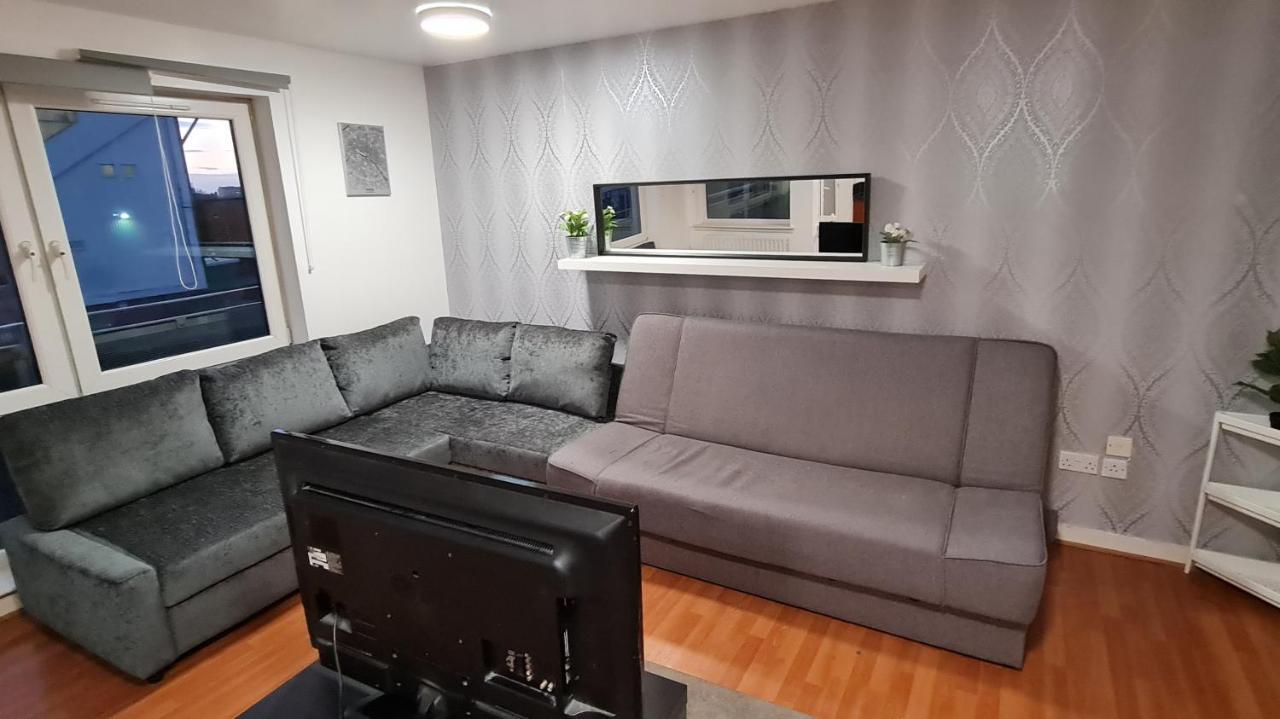 Lovely 3 Bedroom Apartment - Free Parking Apartment EDI