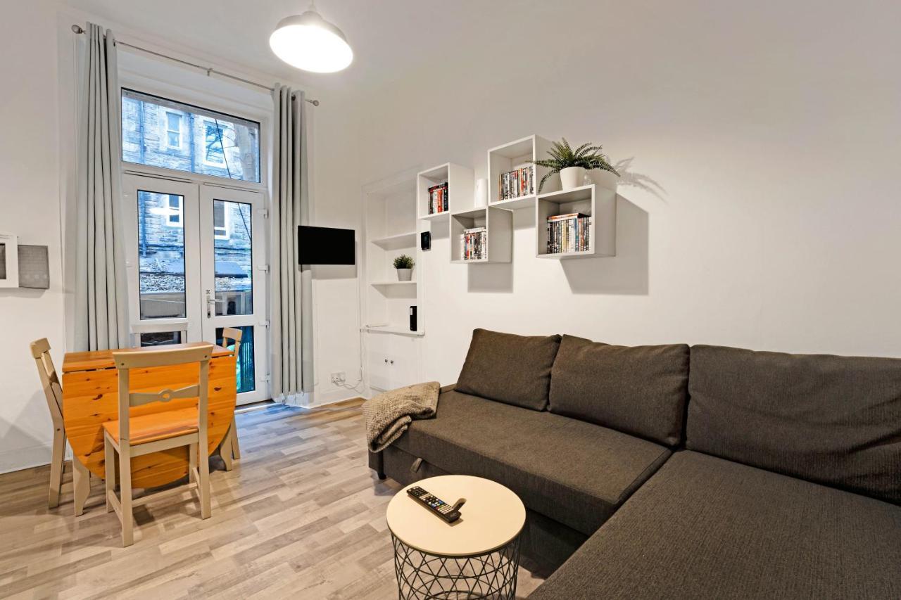 And Modern With A Garden Apartment Edinburgh