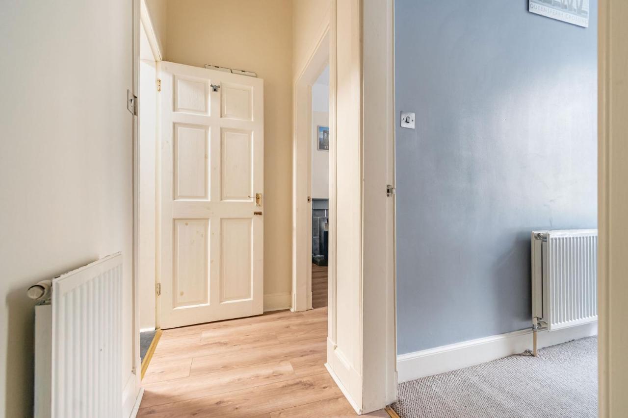 Amazing - Downfield Place Near Haymarket Apartment *
