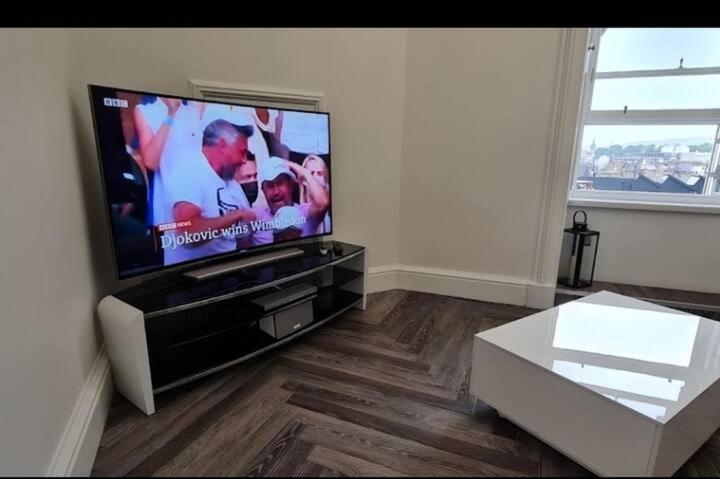 Castle Terrace 1 Bed Looking Onto Castle - Sleeps Upto 4 Apartment EDI