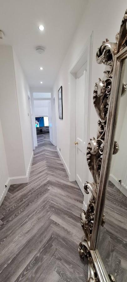 Castle Terrace 1 Bed Looking Onto Castle - Sleeps Upto 4 Apartment
