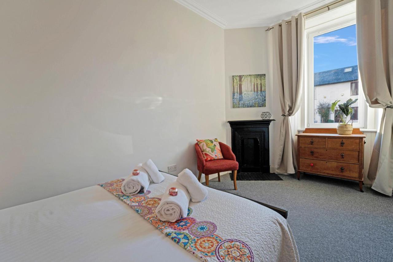 Cozy With Character Logie Main Door Flat Edinburgh