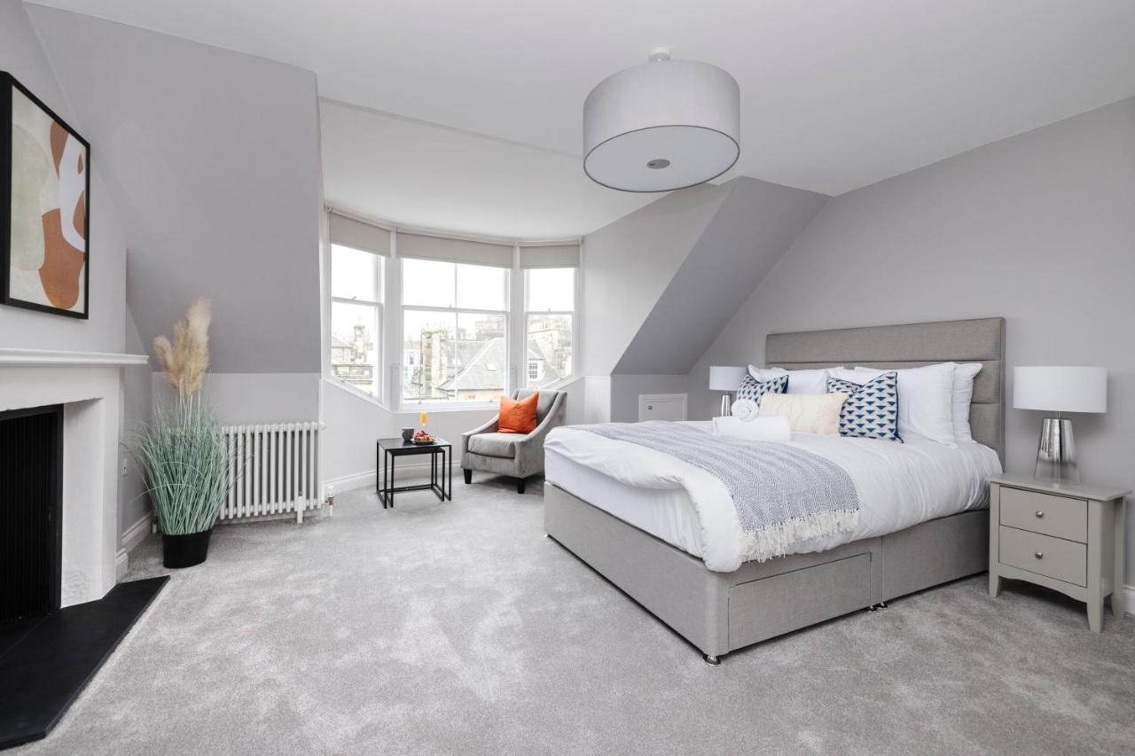 Altido Gorgeous Flat Overlooking Castle * EDI