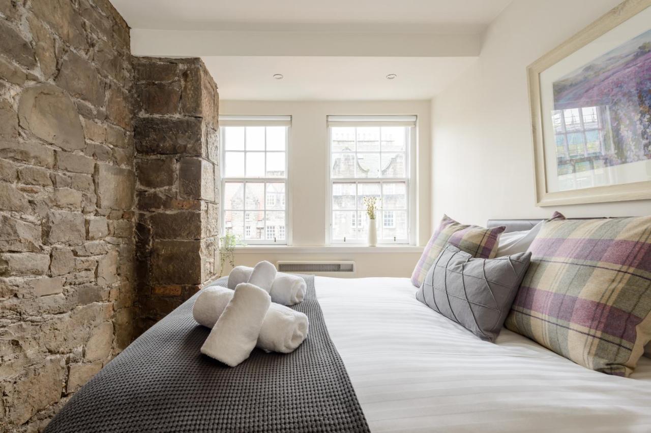 The Lady Stair's - Royal Mile Apartment