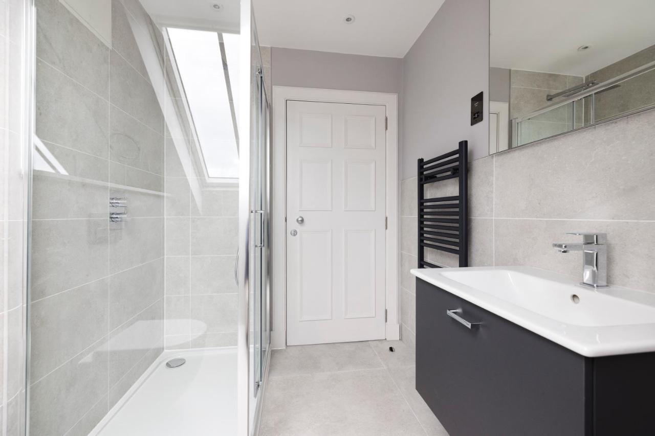 Apartment Altido Gorgeous Flat Overlooking Castle EDI