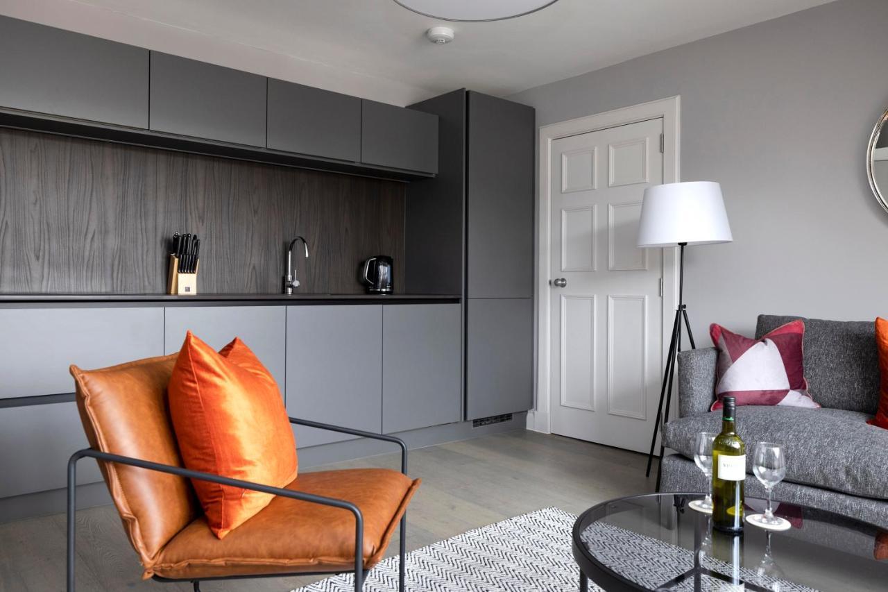 Altido Gorgeous Flat Overlooking Castle Apartment