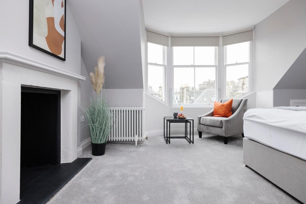 Apartment Altido Gorgeous Flat Overlooking Castle EDI
