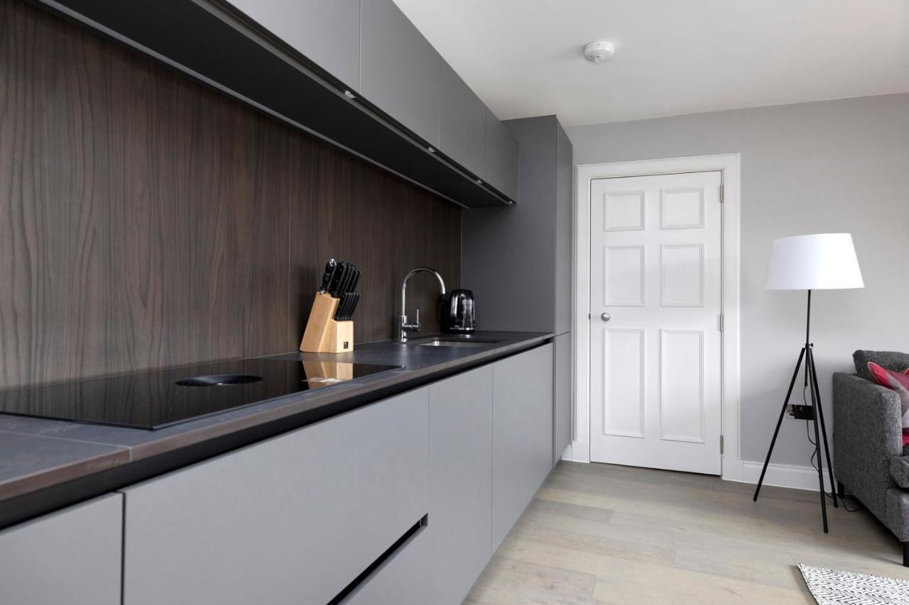 Altido Gorgeous Flat Overlooking Castle Apartment
