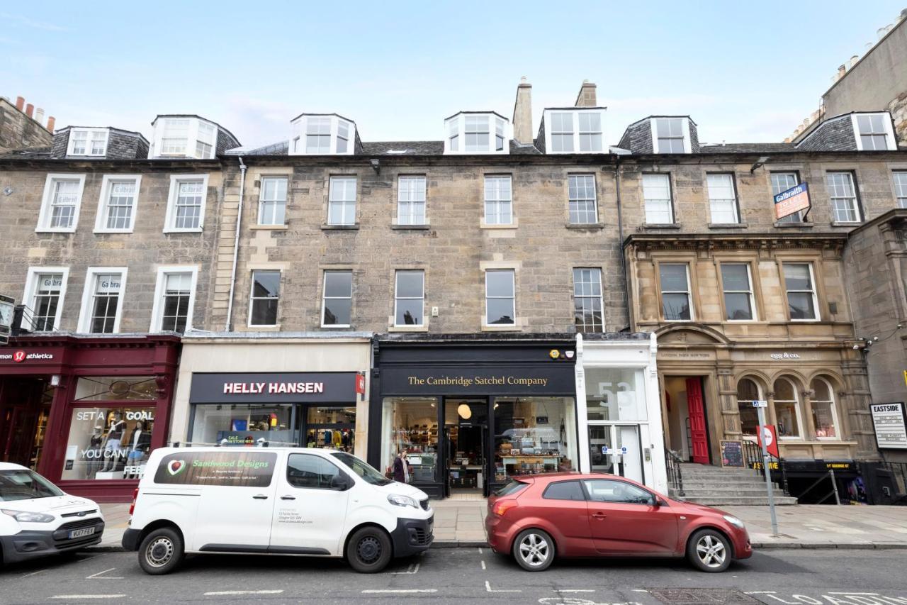 Altido Gorgeous Flat Overlooking Castle Apartment *