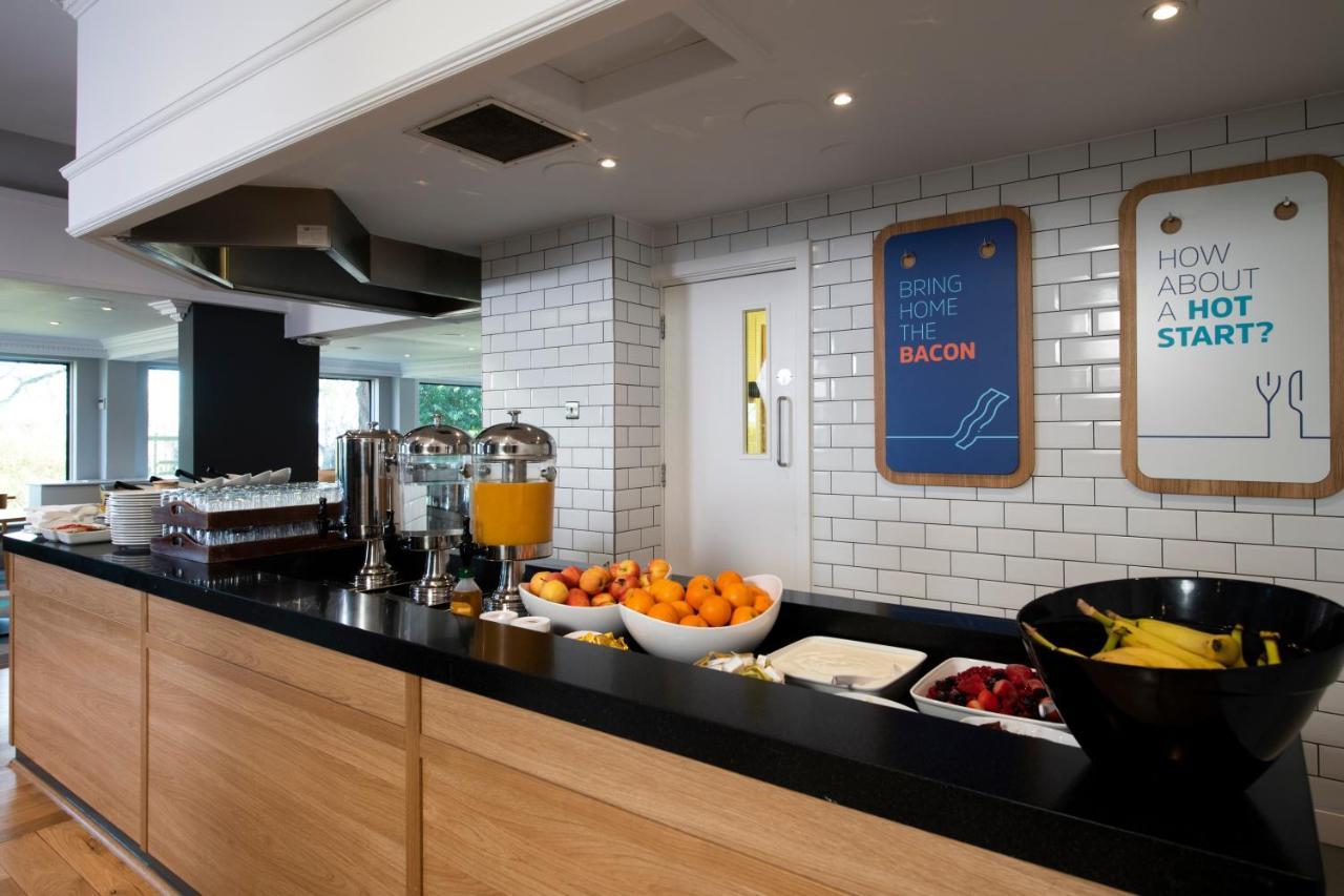 Holiday Express City West By Ihg