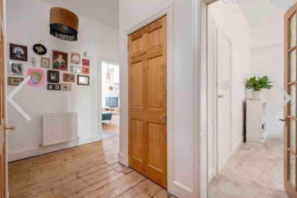 Apartment Cosy 2 Bedroom Flat In *