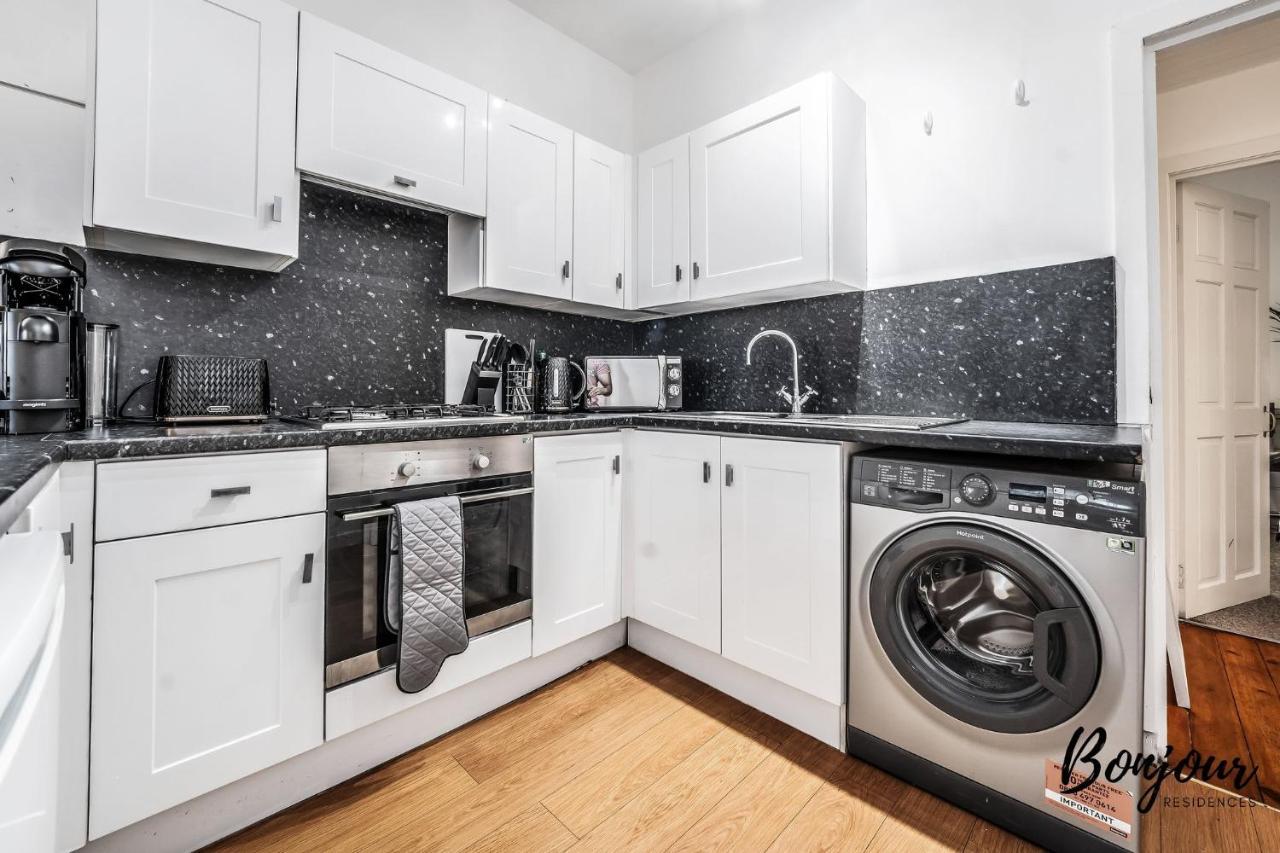 Cosy Grassmarket 2br-1ba - Newly Decorated! By Bonjour Residences * EDI