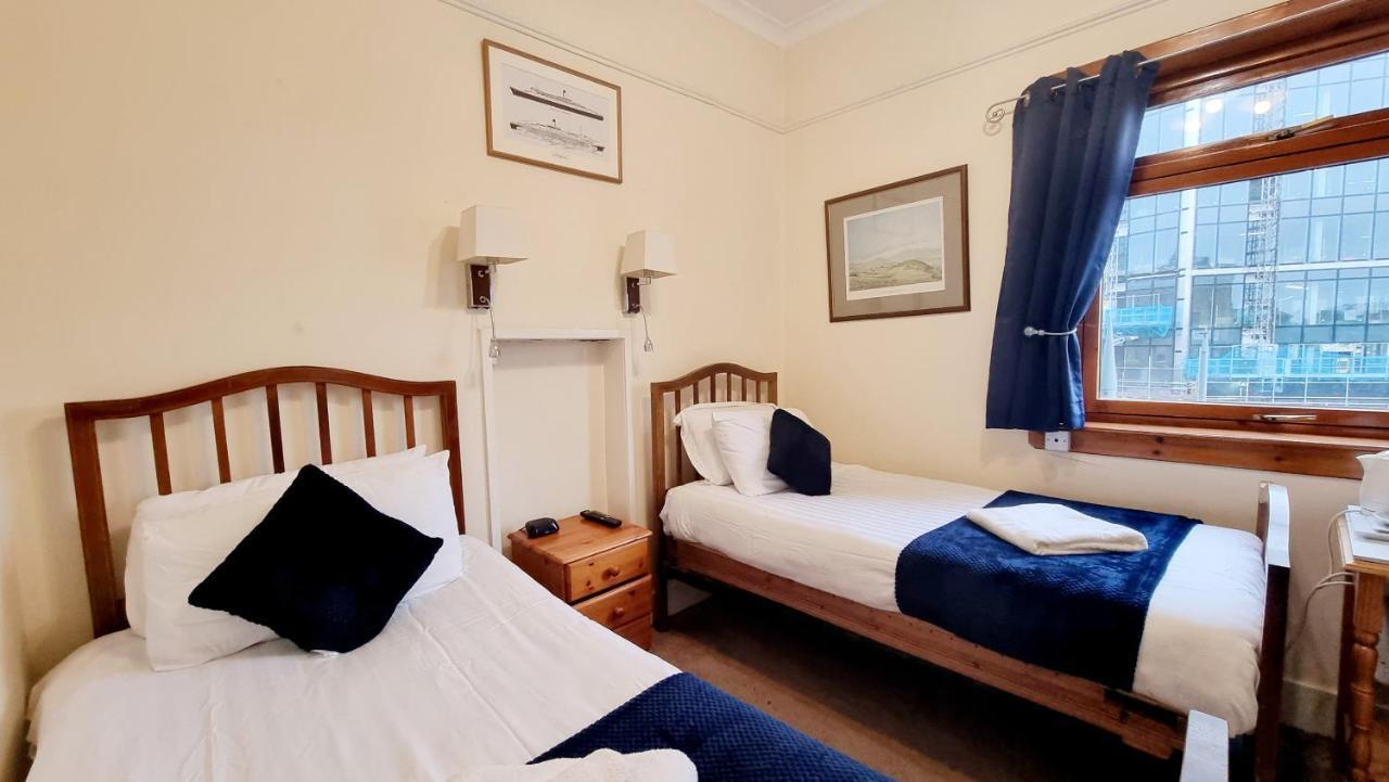 The Guards Hotel 3*