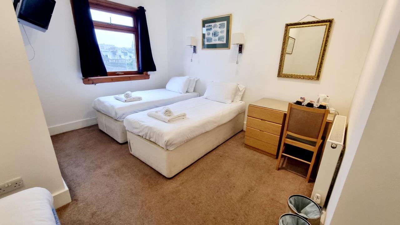 The Guards Hotel 3*