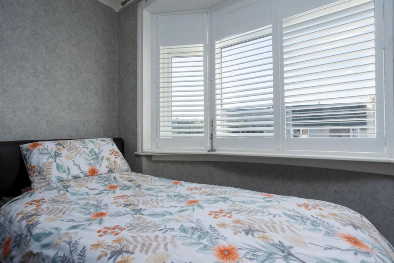 Exquisite 3 Bedroom House In The Heart Of *
