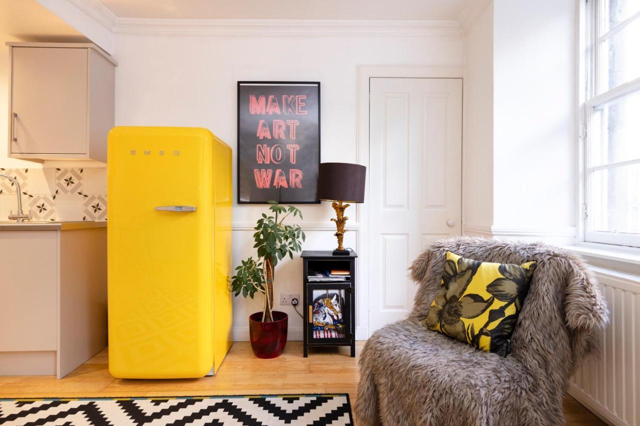 Joivy Charming With Patio Nearby The Castle * Edinburgh