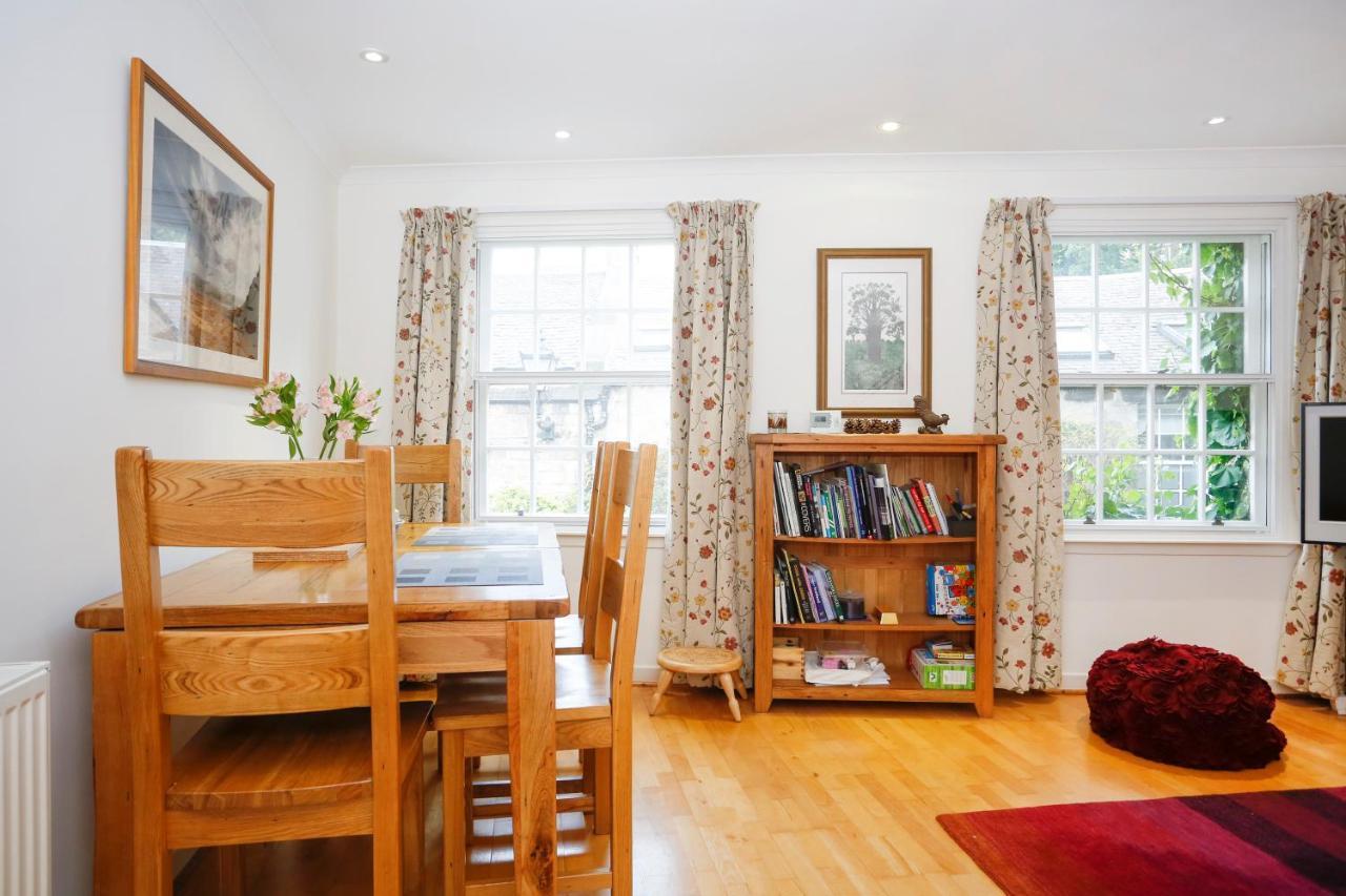 Mews Apartment